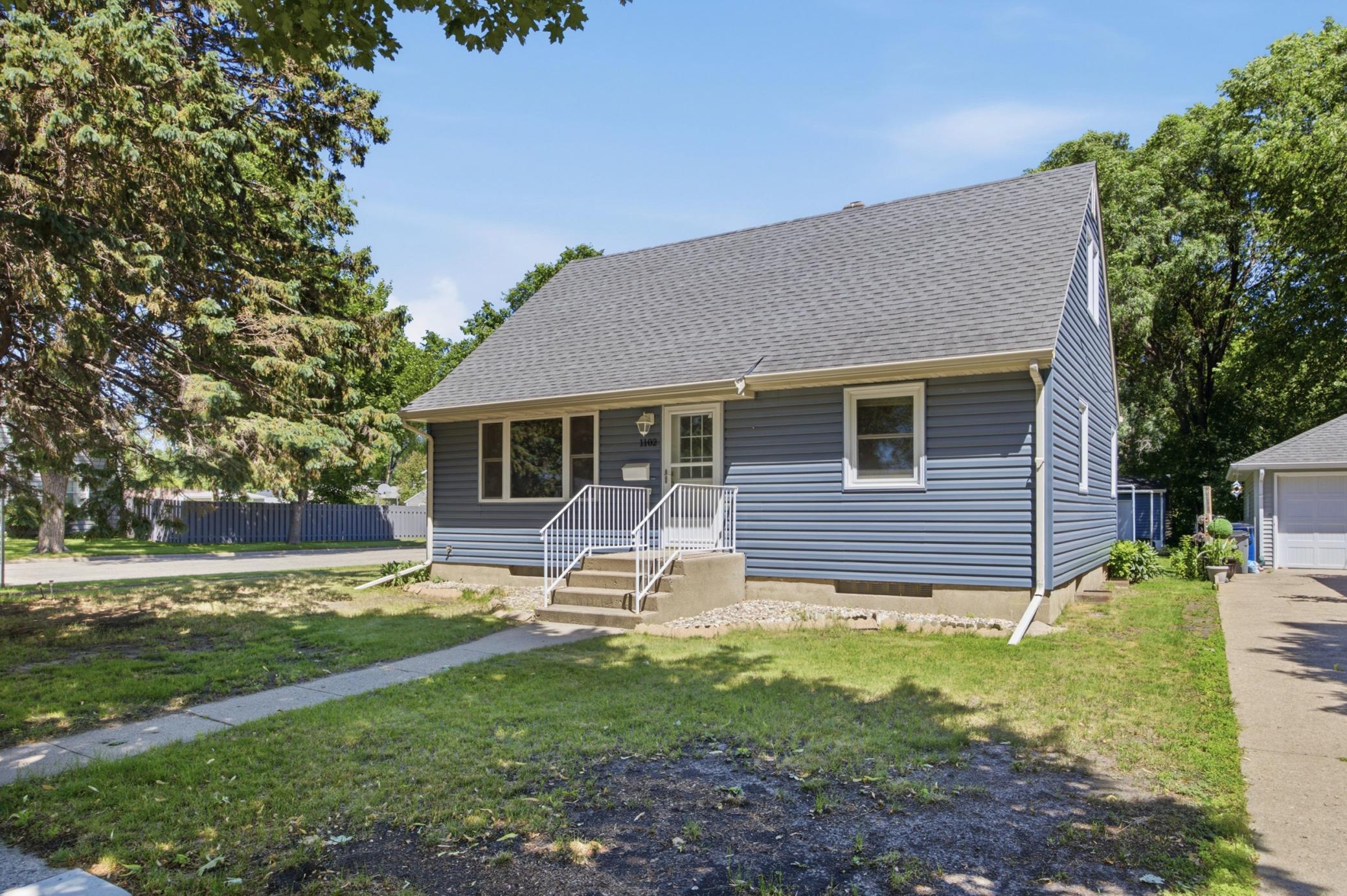 1102 1st S Street, Moorhead MN 56560 - Photo 32 of 40