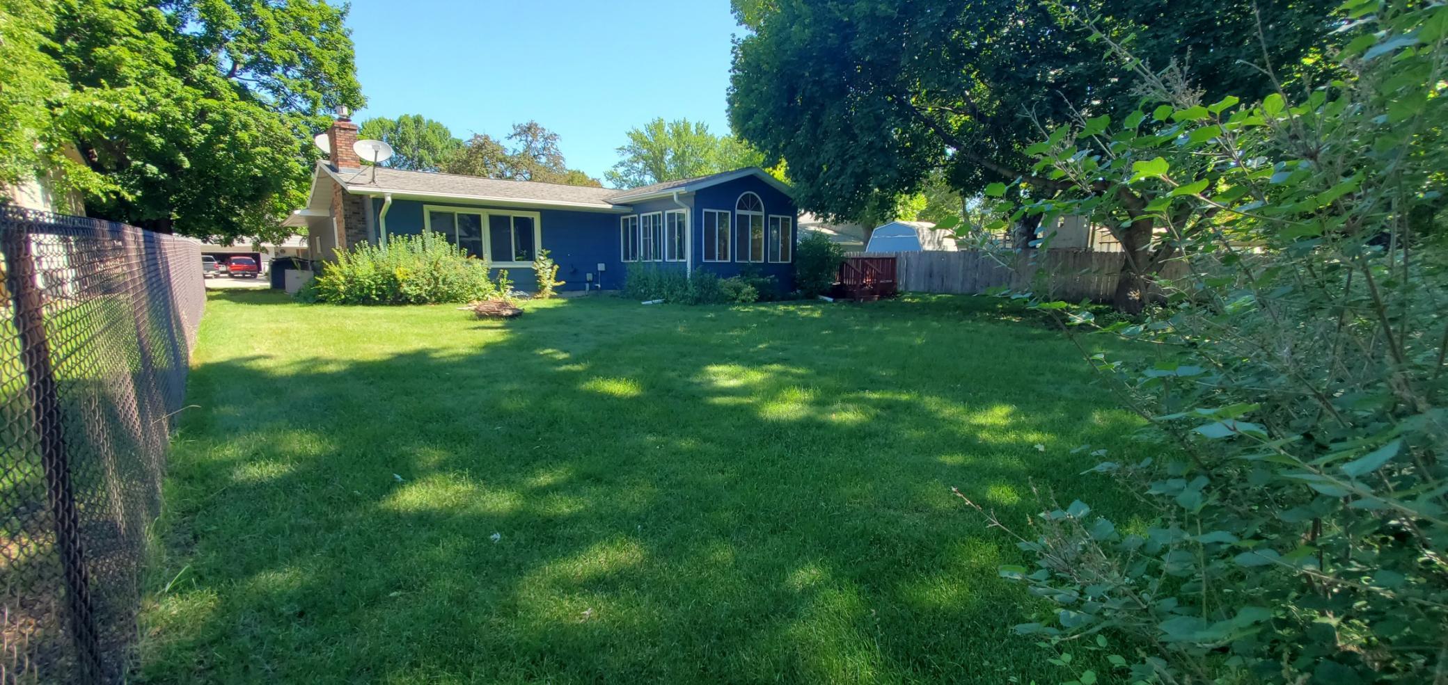 2420 W Country Club S Drive, Fargo ND 58103 - Photo 8 of 34