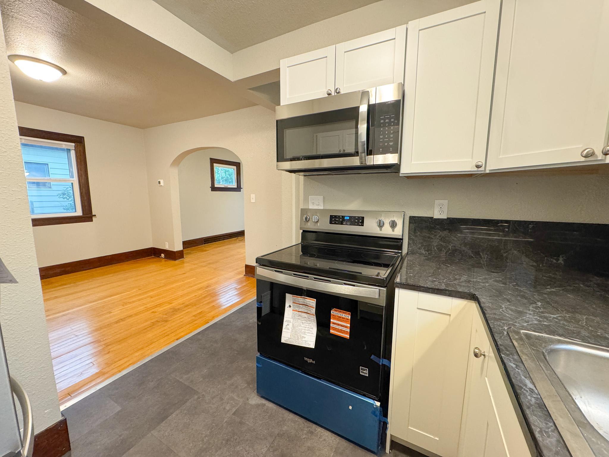 209 11th N Street, Moorhead MN 56560 - Photo 9 of 44