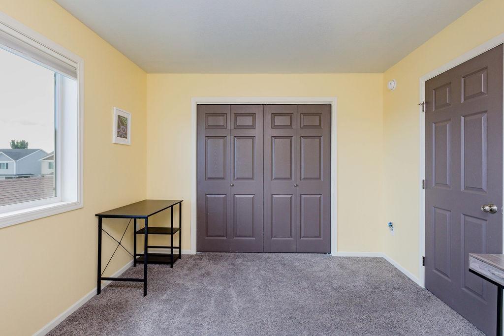 2013 single family home for sale at 6087 56th Avenue S in Fargo, ND — 5 bed, 4 bath (photo 21 of 45)