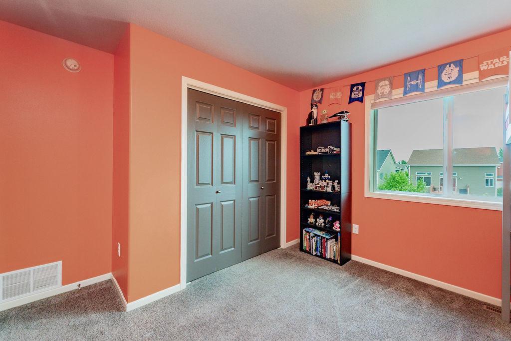 2013 single family home for sale at 6087 56th Avenue S in Fargo, ND — 5 bed, 4 bath (photo 25 of 45)