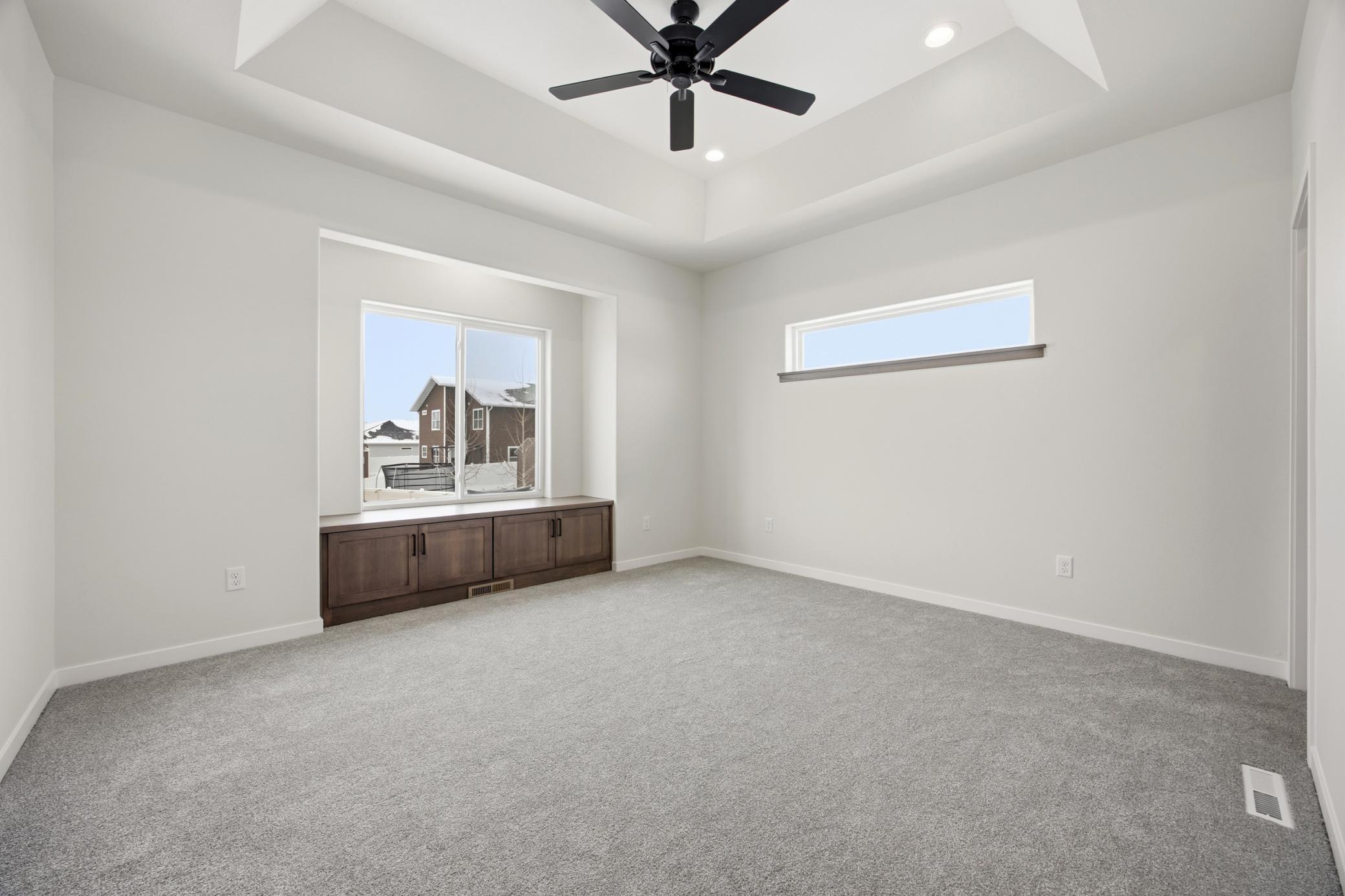 7494 Eagle Pointe S Drive, Fargo ND 58104 - Photo 19 of 36