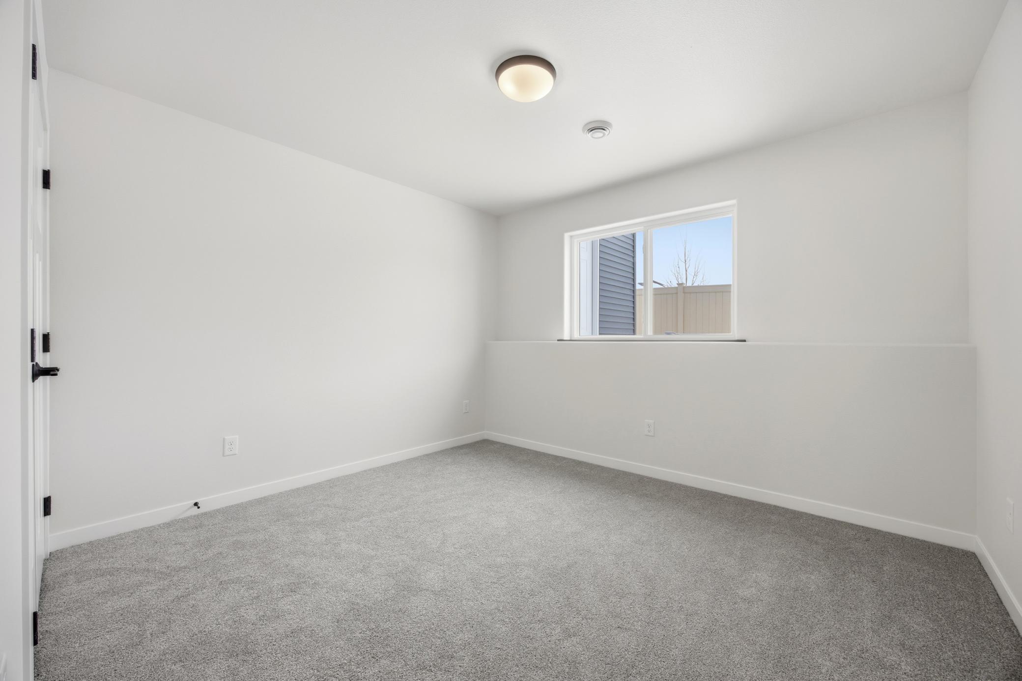 7494 Eagle Pointe S Drive, Fargo ND 58104 - Photo 28 of 36