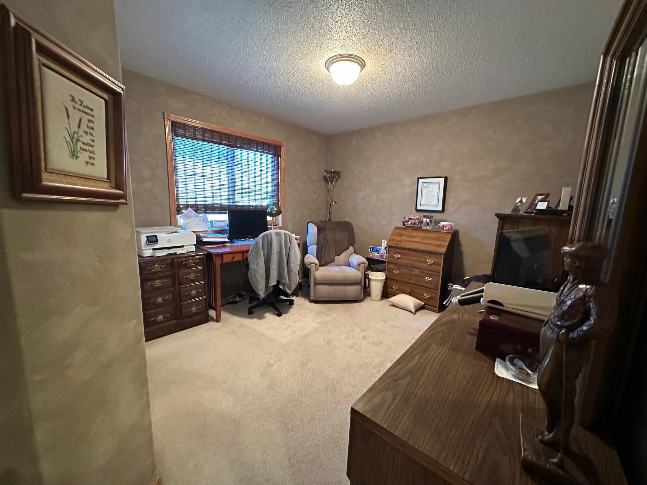 607 13th N Avenue, Moorhead MN 56560 - Photo 27 of 41