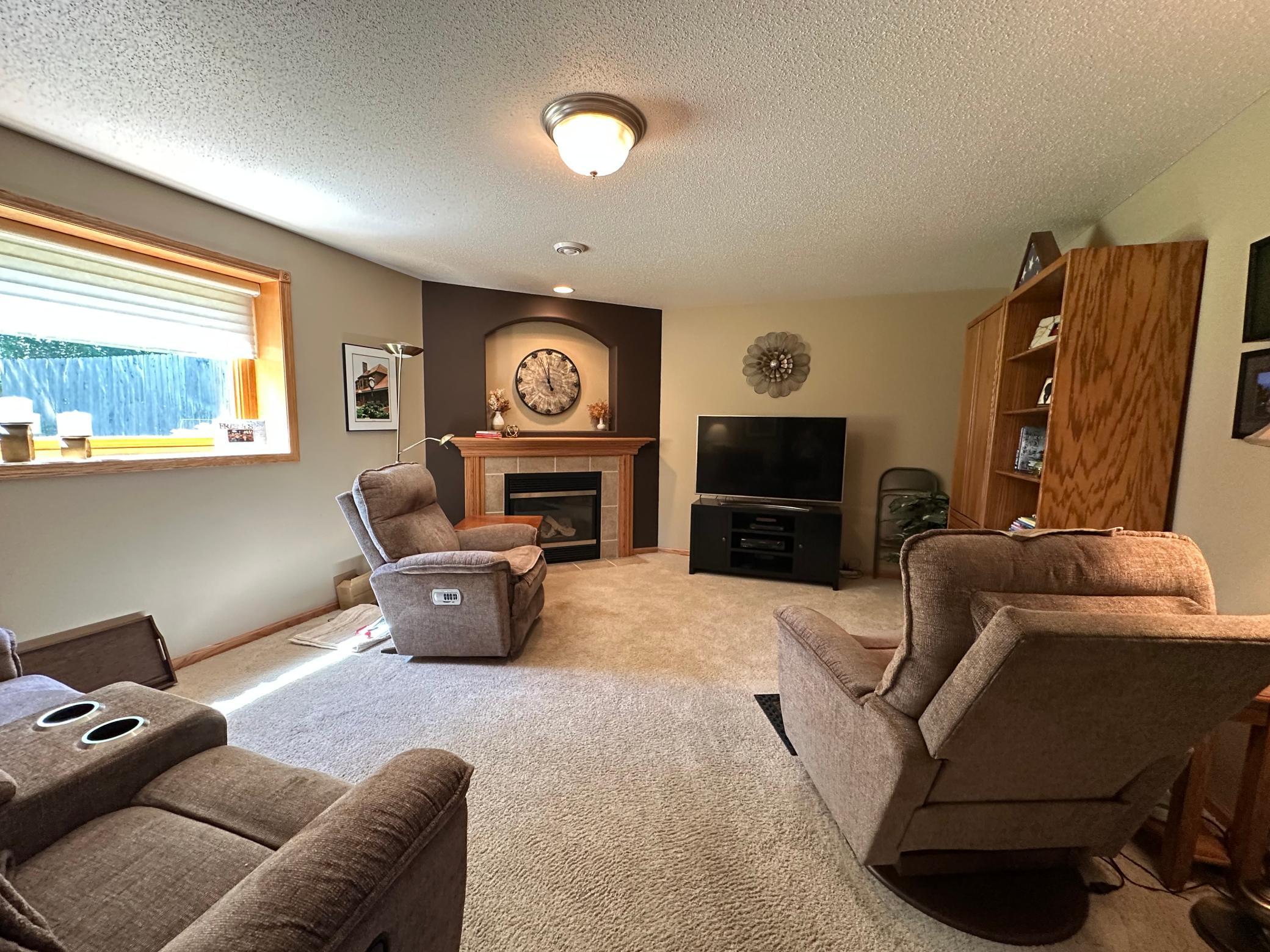 607 13th N Avenue, Moorhead MN 56560 - Photo 31 of 41