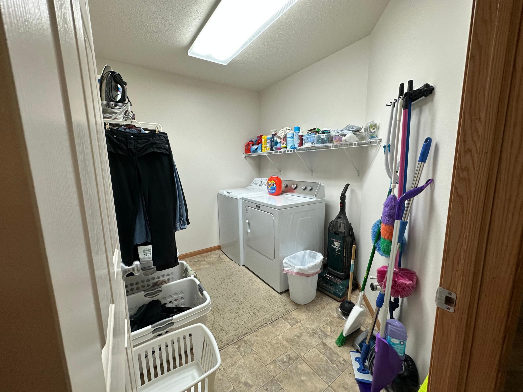 607 13th N Avenue, Moorhead MN 56560 - Photo 33 of 41