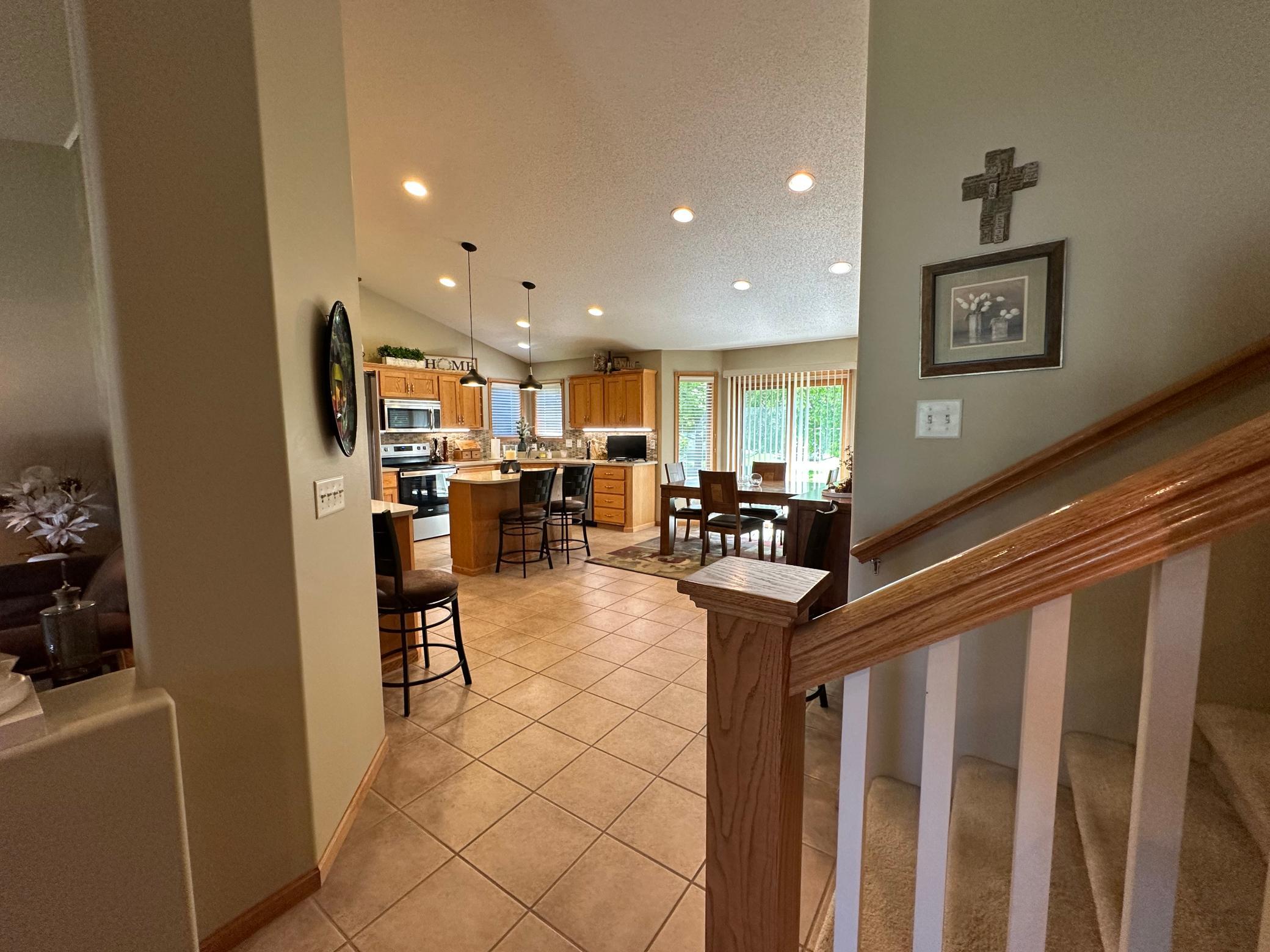 607 13th N Avenue, Moorhead MN 56560 - Photo 9 of 41