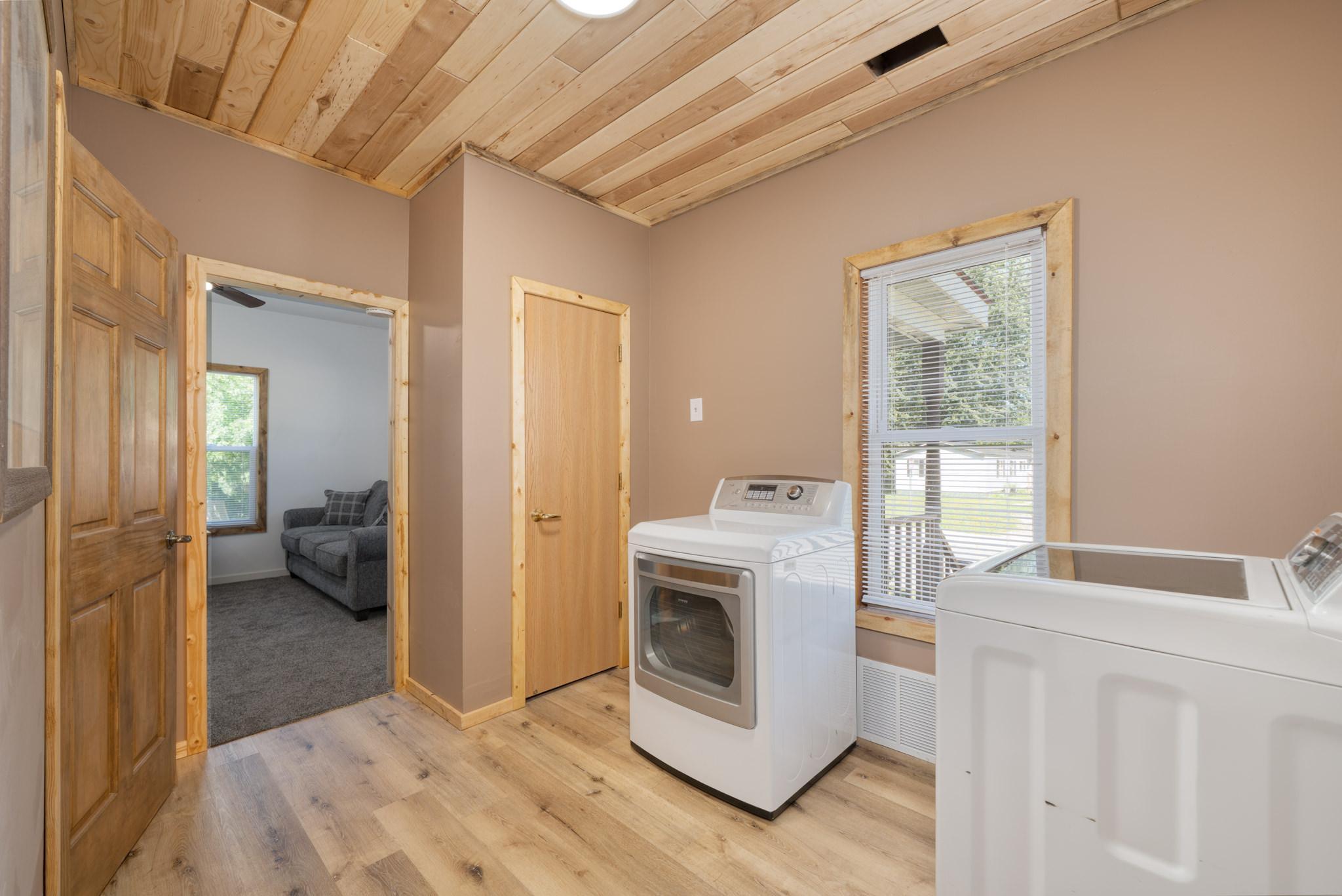 541 5th Street SE, Deer River MN 56636 - Photo 8 of 27
