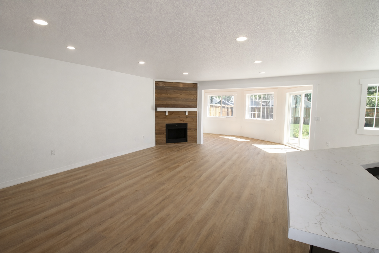 825 12th W Avenue, West Fargo ND 58078 - Photo 13 of 35