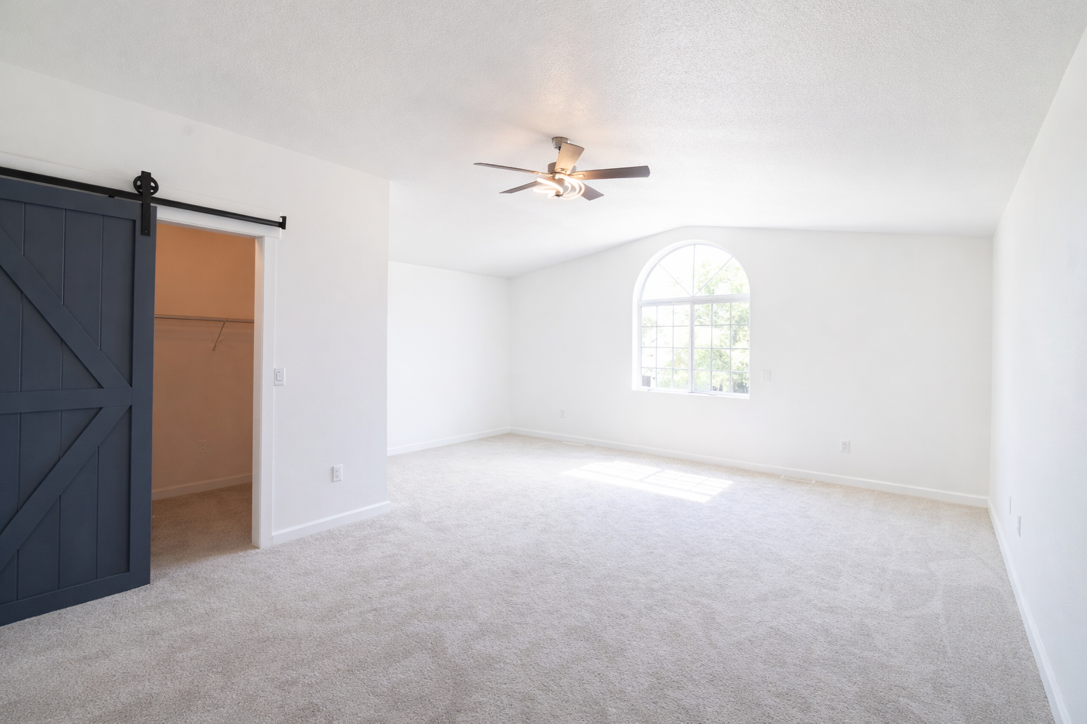 825 12th W Avenue, West Fargo ND 58078 - Photo 18 of 35