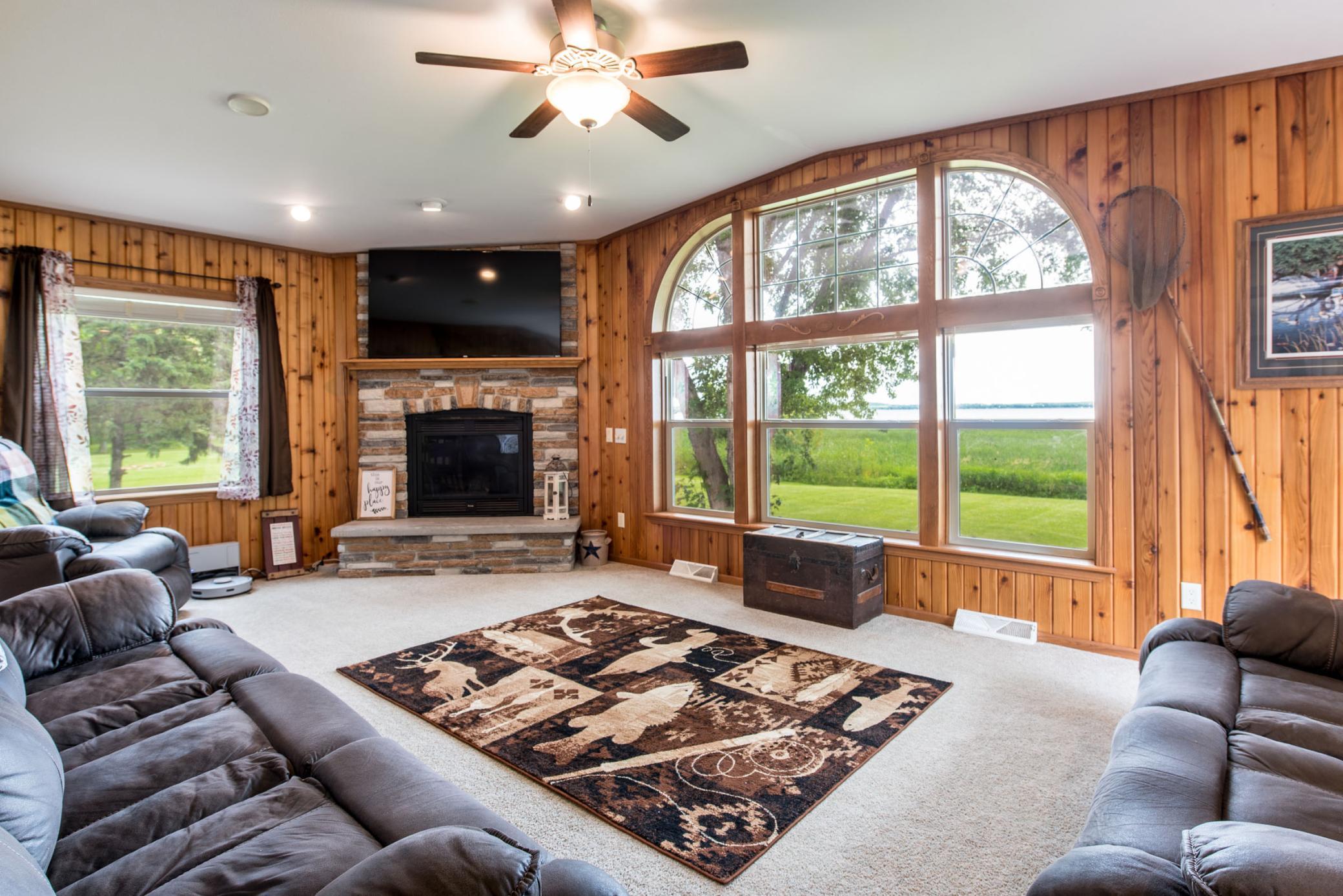 1009 County Road 10 NE, Osakis MN 56360 - Photo 8 of 39
