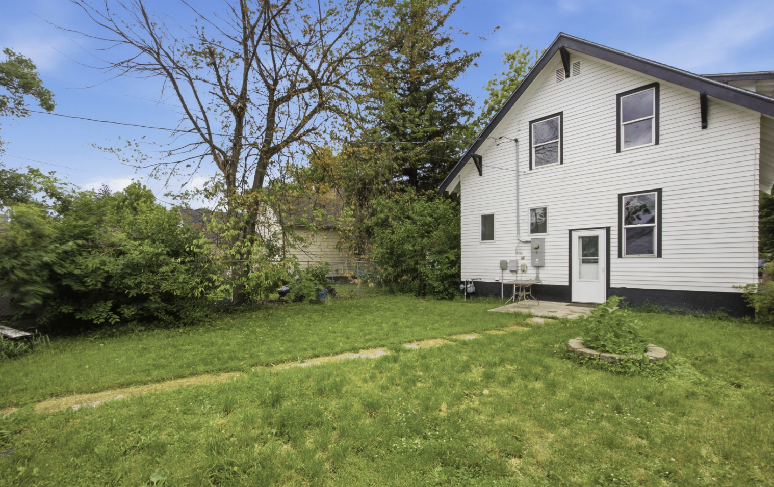 228 9th Street N, Breckenridge MN 56520 - Photo 2 of 36