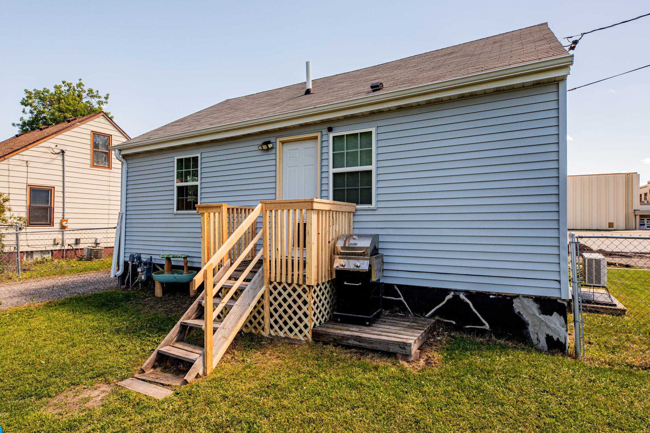 318 1st E Avenue, West Fargo ND 58078 - Photo 23 of 26