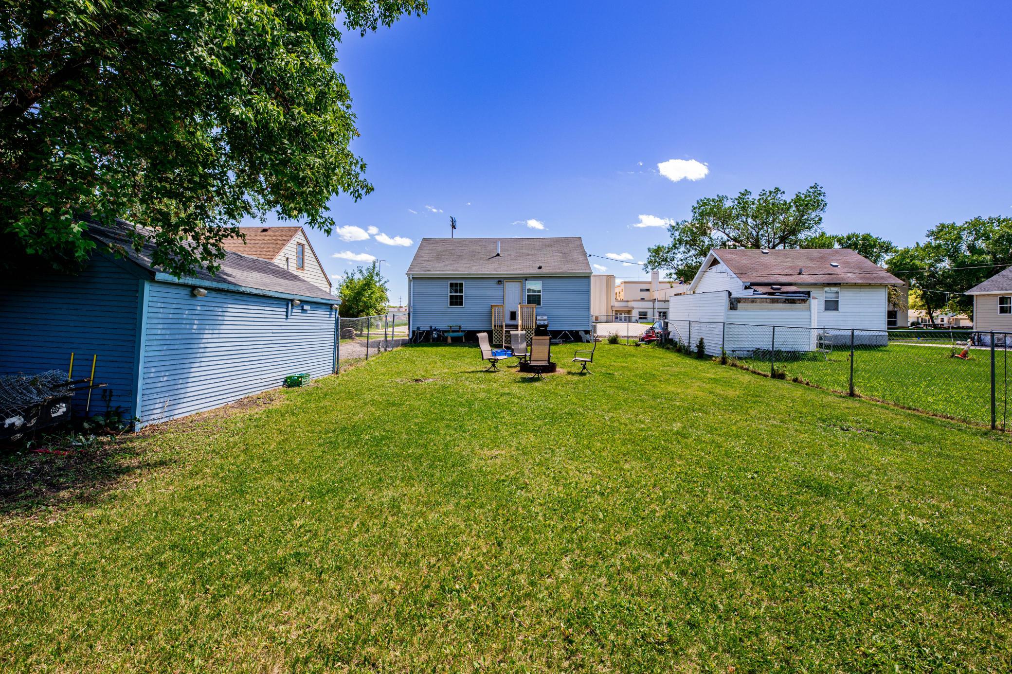 318 1st E Avenue, West Fargo ND 58078 - Photo 25 of 26