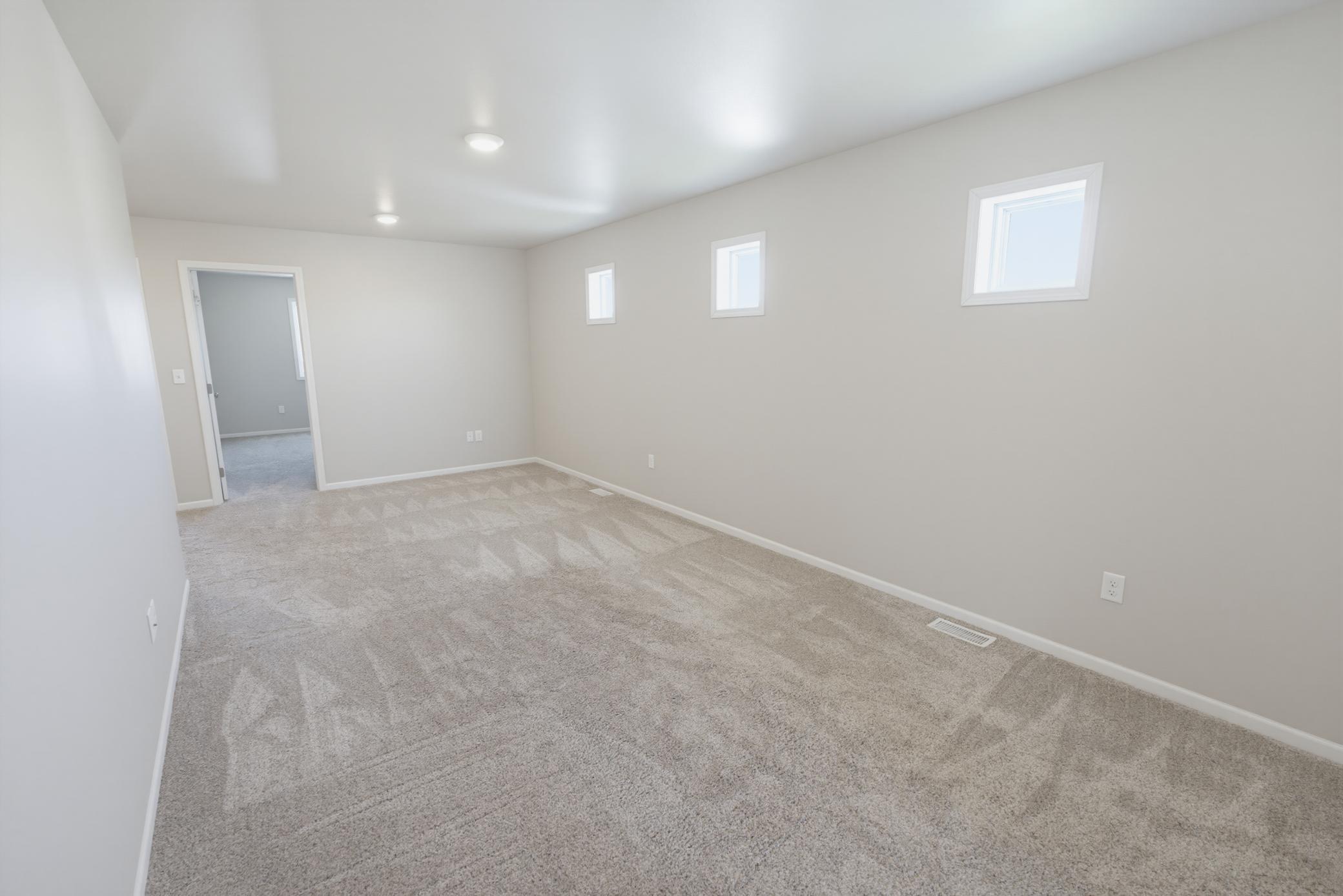 5072 43rd S Avenue, Fargo ND 58104 - Photo 12 of 29