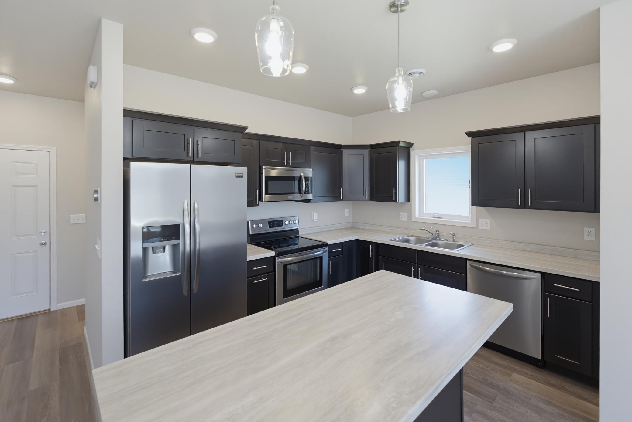 5072 43rd S Avenue, Fargo ND 58104 - Photo 4 of 29