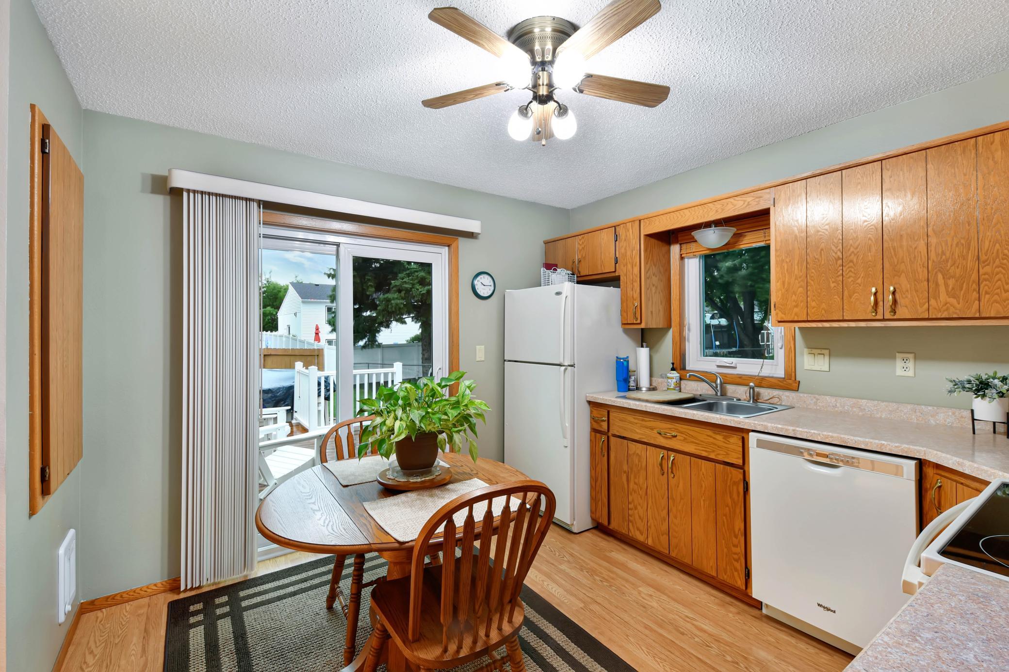 1510 28th S Avenue, Fargo ND 58103 - Photo 9 of 46