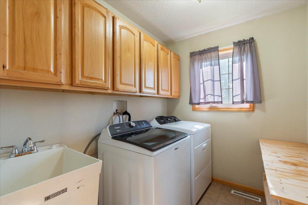 8405 60th Street SW, Staples MN 56479 - Photo 14 of 47