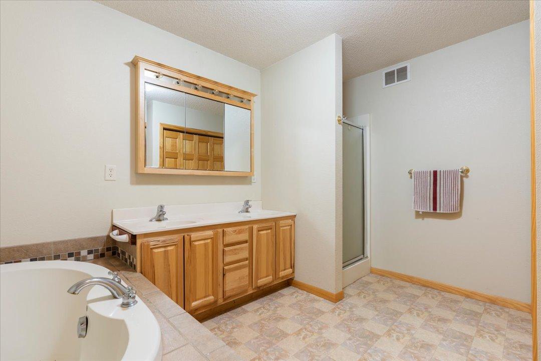8405 60th Street SW, Staples MN 56479 - Photo 17 of 47