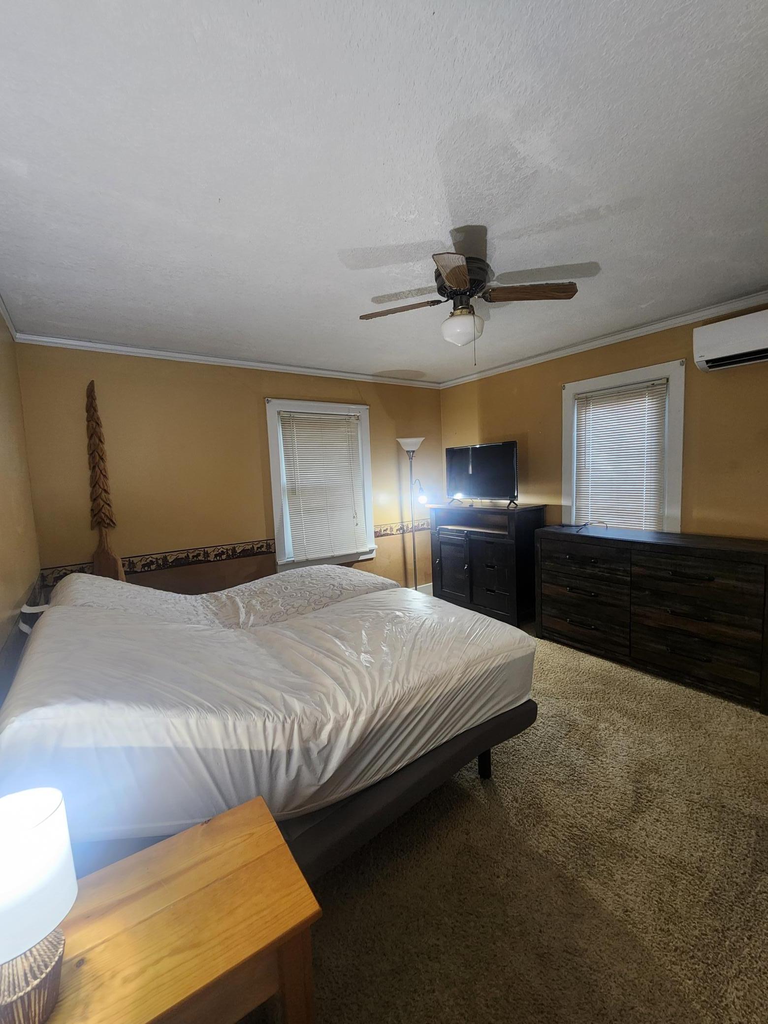 1947 single family home for sale at 301 High Street in Park Rapids, MN — 4 bed, 2 bath (photo 11 of 18)