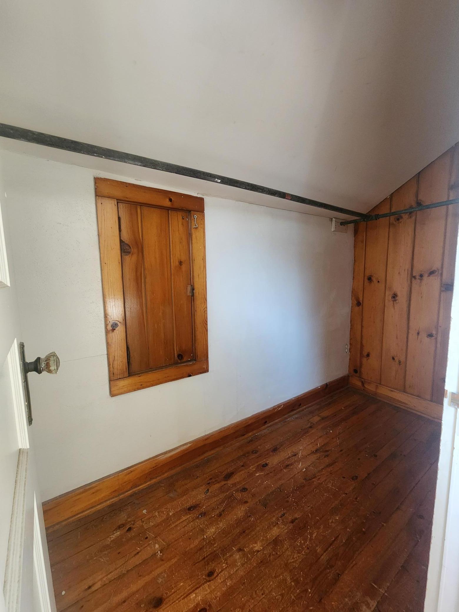 1947 single family home for sale at 301 High Street in Park Rapids, MN — 4 bed, 2 bath (photo 13 of 18)