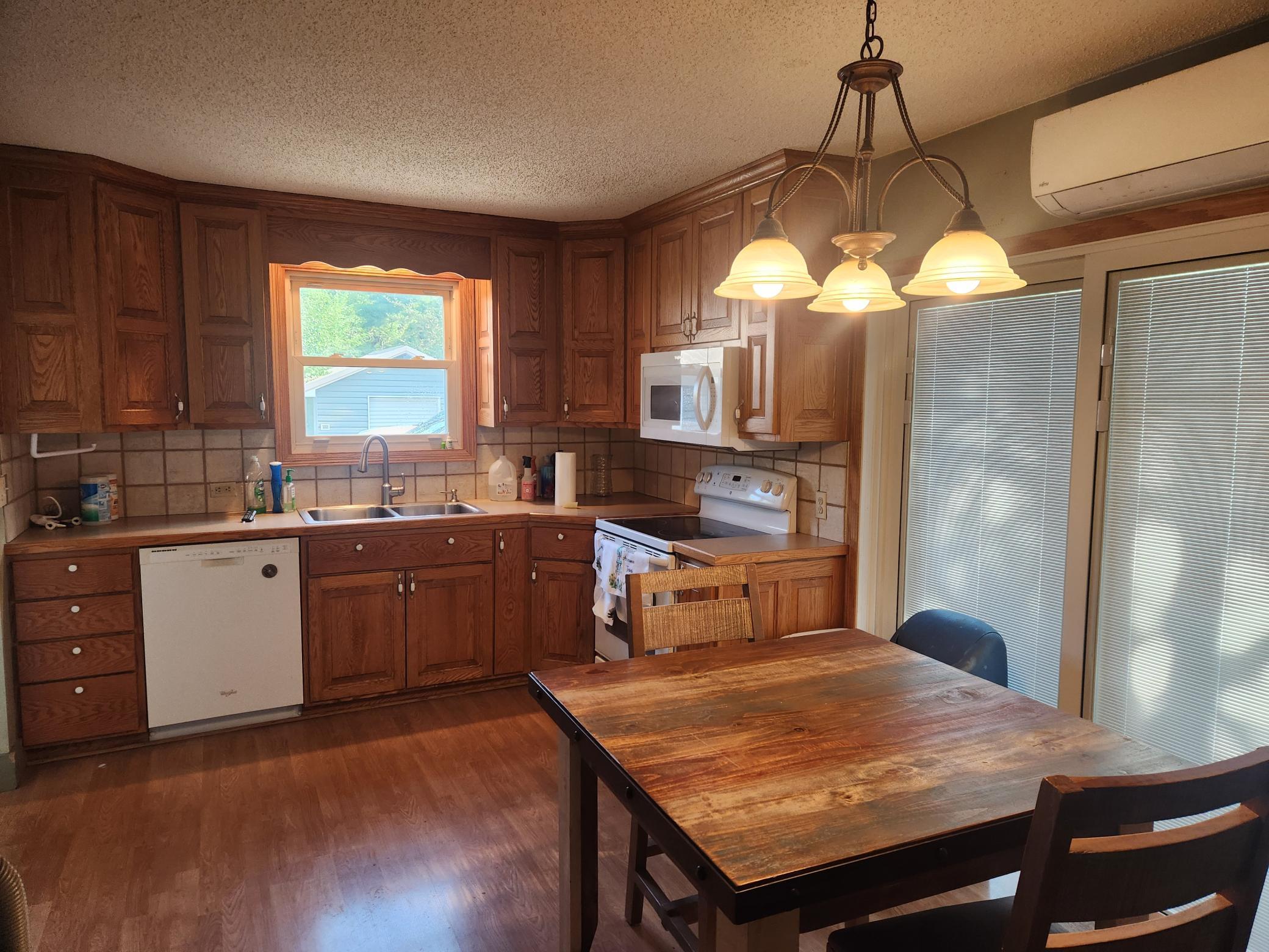 1947 single family home for sale at 301 High Street in Park Rapids, MN — 4 bed, 2 bath (photo 6 of 18)