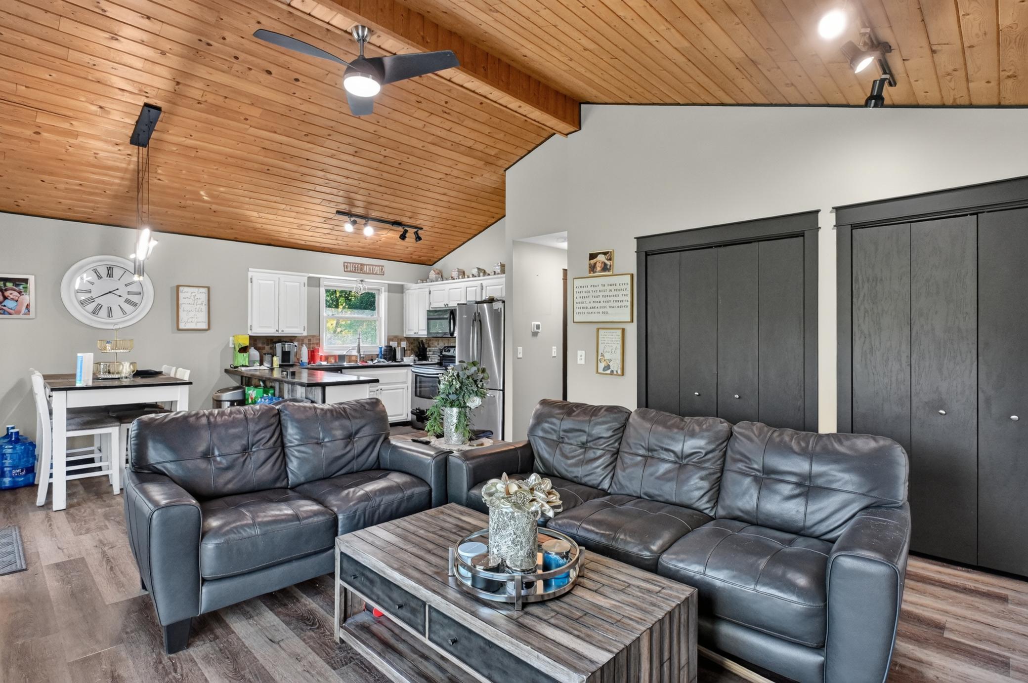 1989 single family home for sale at 9051 Memory Lane NW in Alexandria, MN — 4 bed, 2 bath (photo 13 of 67)