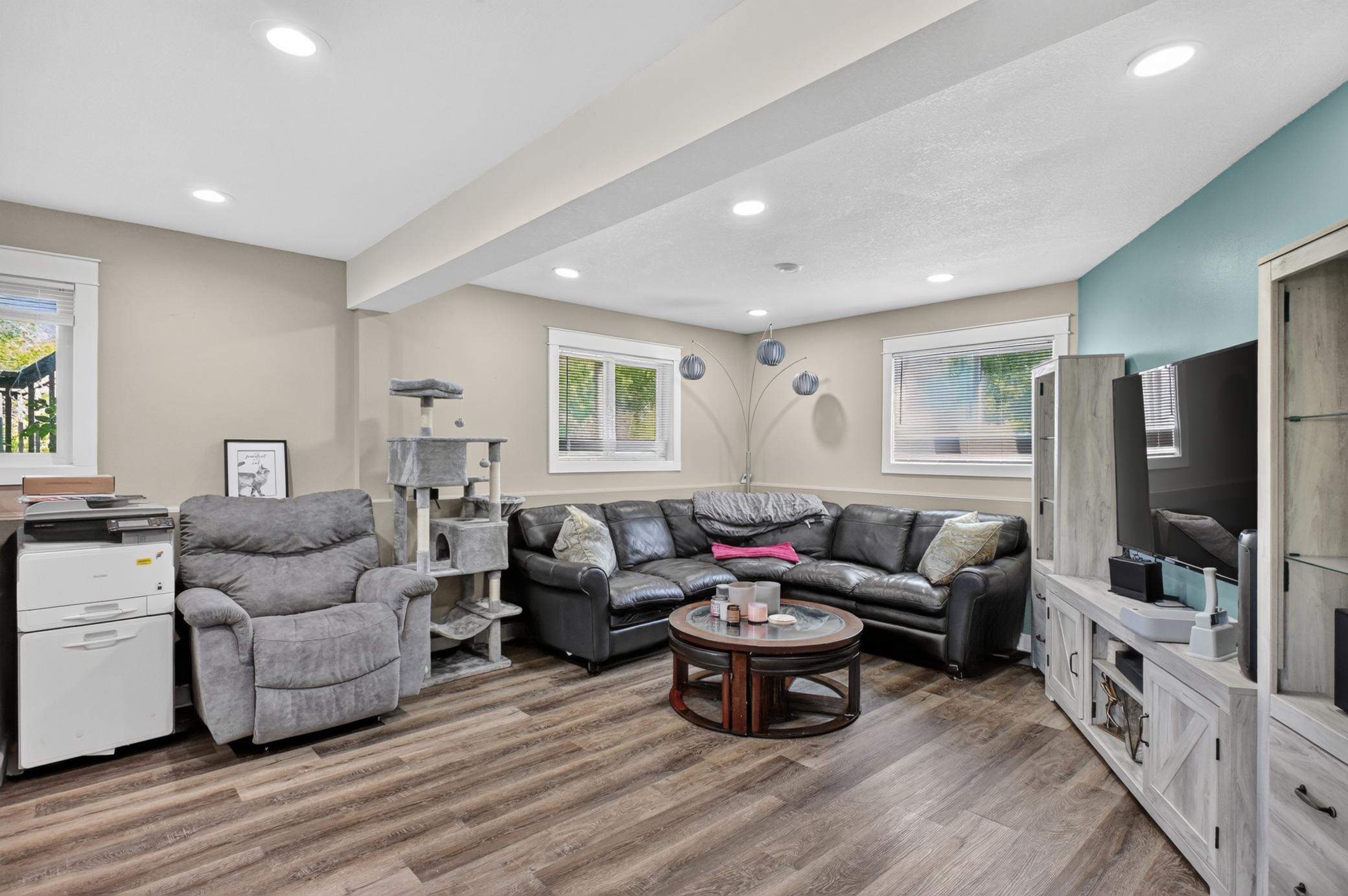 1989 single family home for sale at 9051 Memory Lane NW in Alexandria, MN — 4 bed, 2 bath (photo 29 of 67)