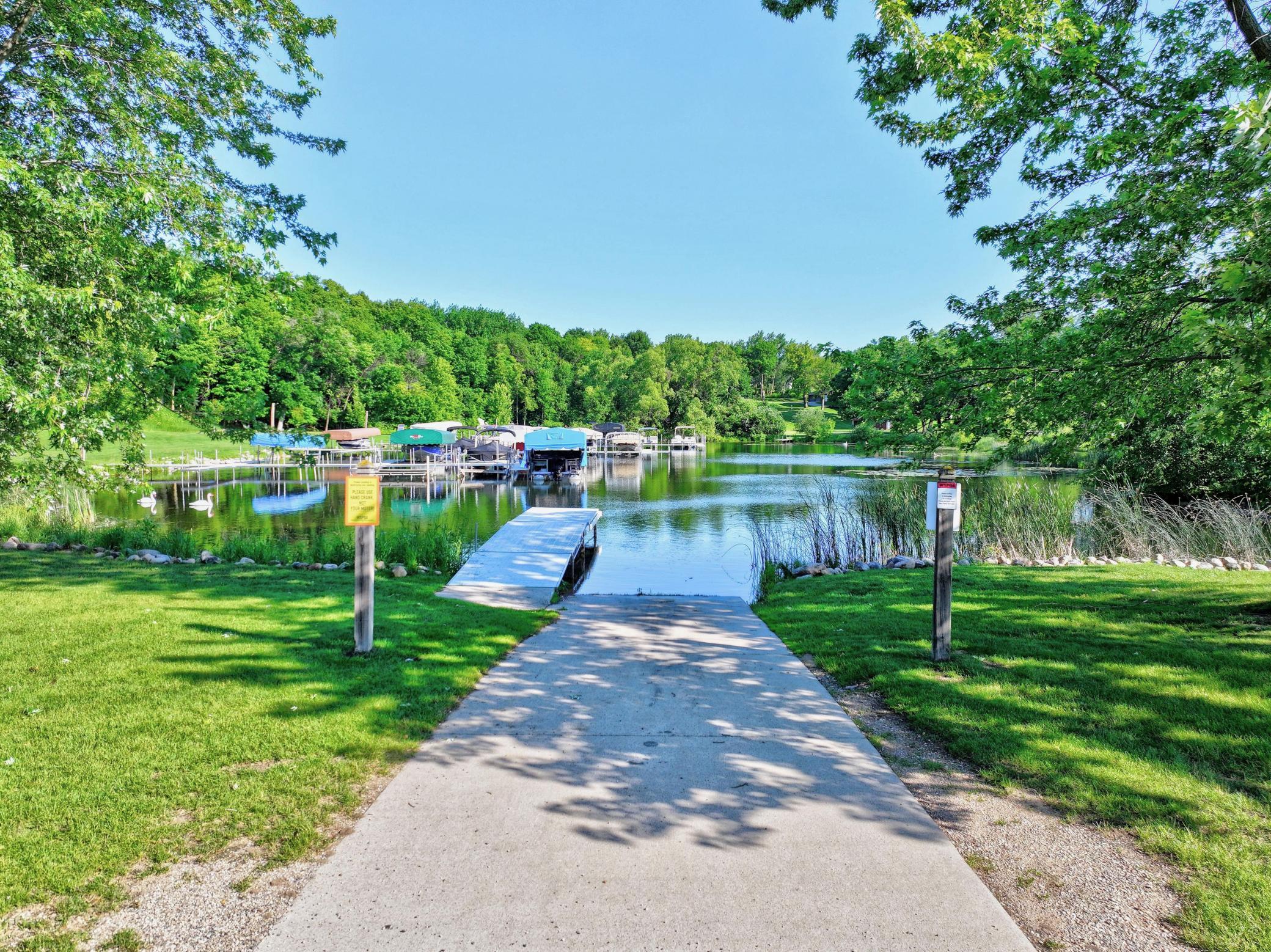 1989 single family home for sale at 9051 Memory Lane NW in Alexandria, MN — 4 bed, 2 bath (photo 4 of 67)
