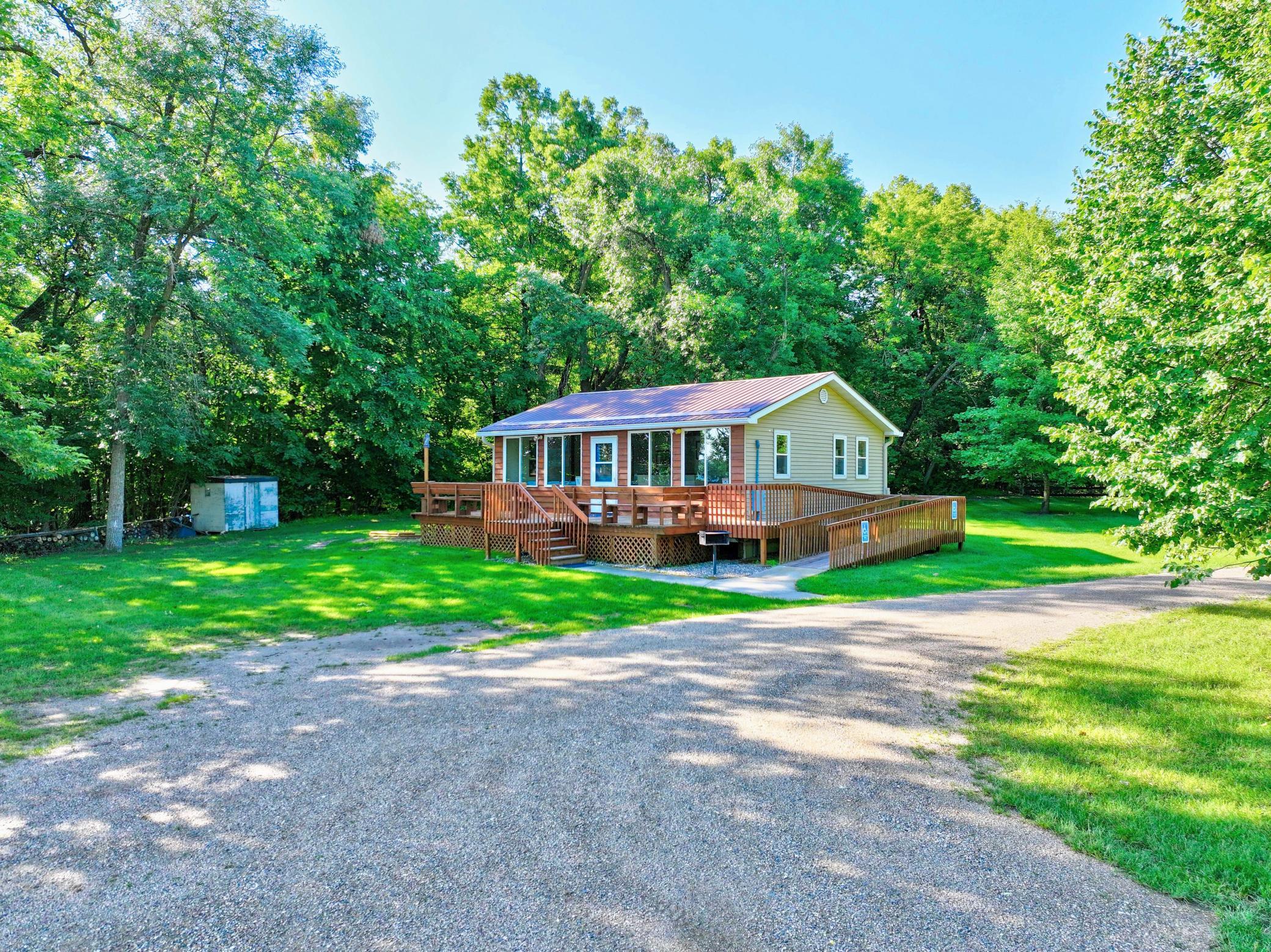 1989 single family home for sale at 9051 Memory Lane NW in Alexandria, MN — 4 bed, 2 bath (photo 40 of 67)
