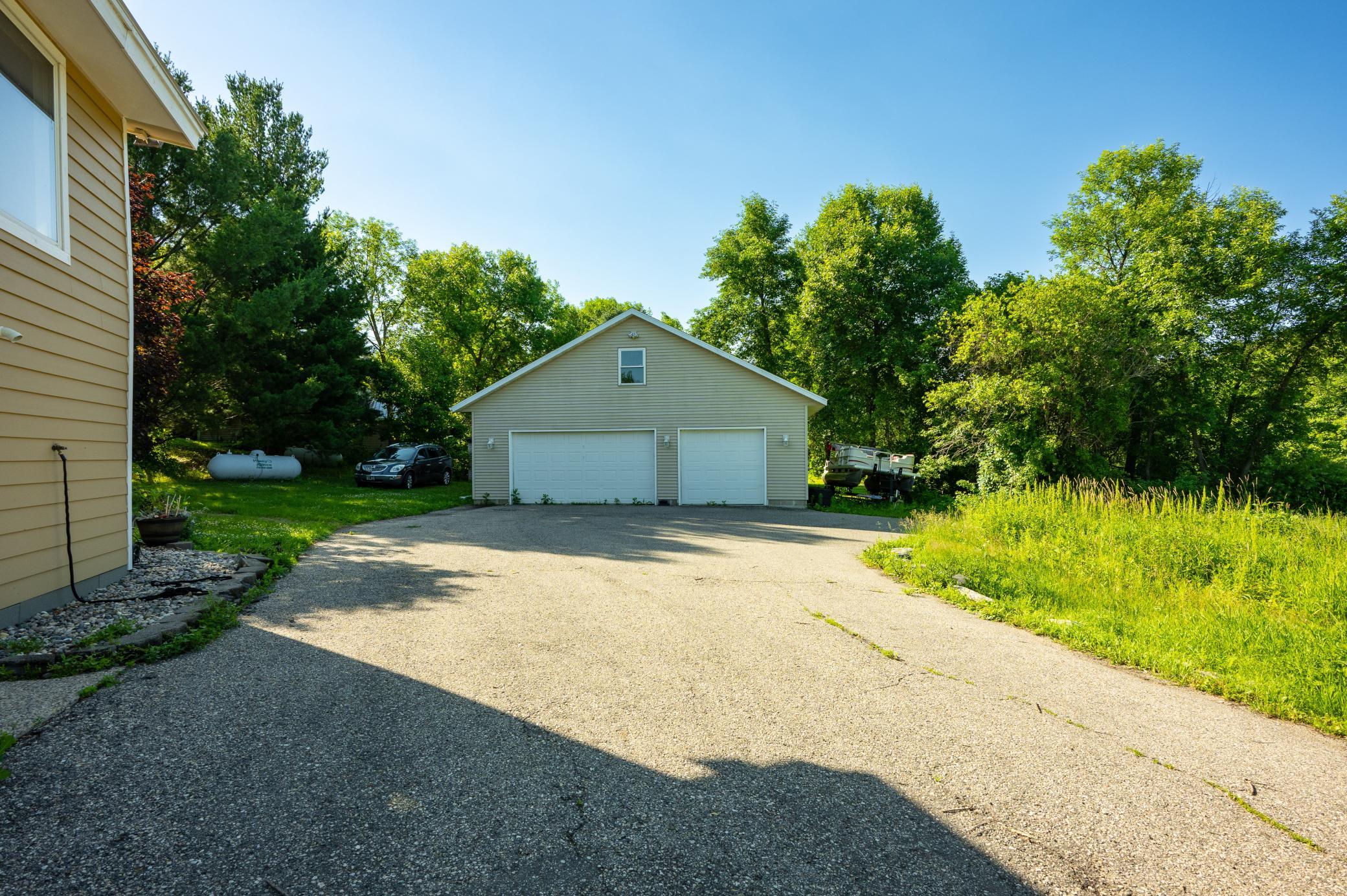 1989 single family home for sale at 9051 Memory Lane NW in Alexandria, MN — 4 bed, 2 bath (photo 41 of 67)
