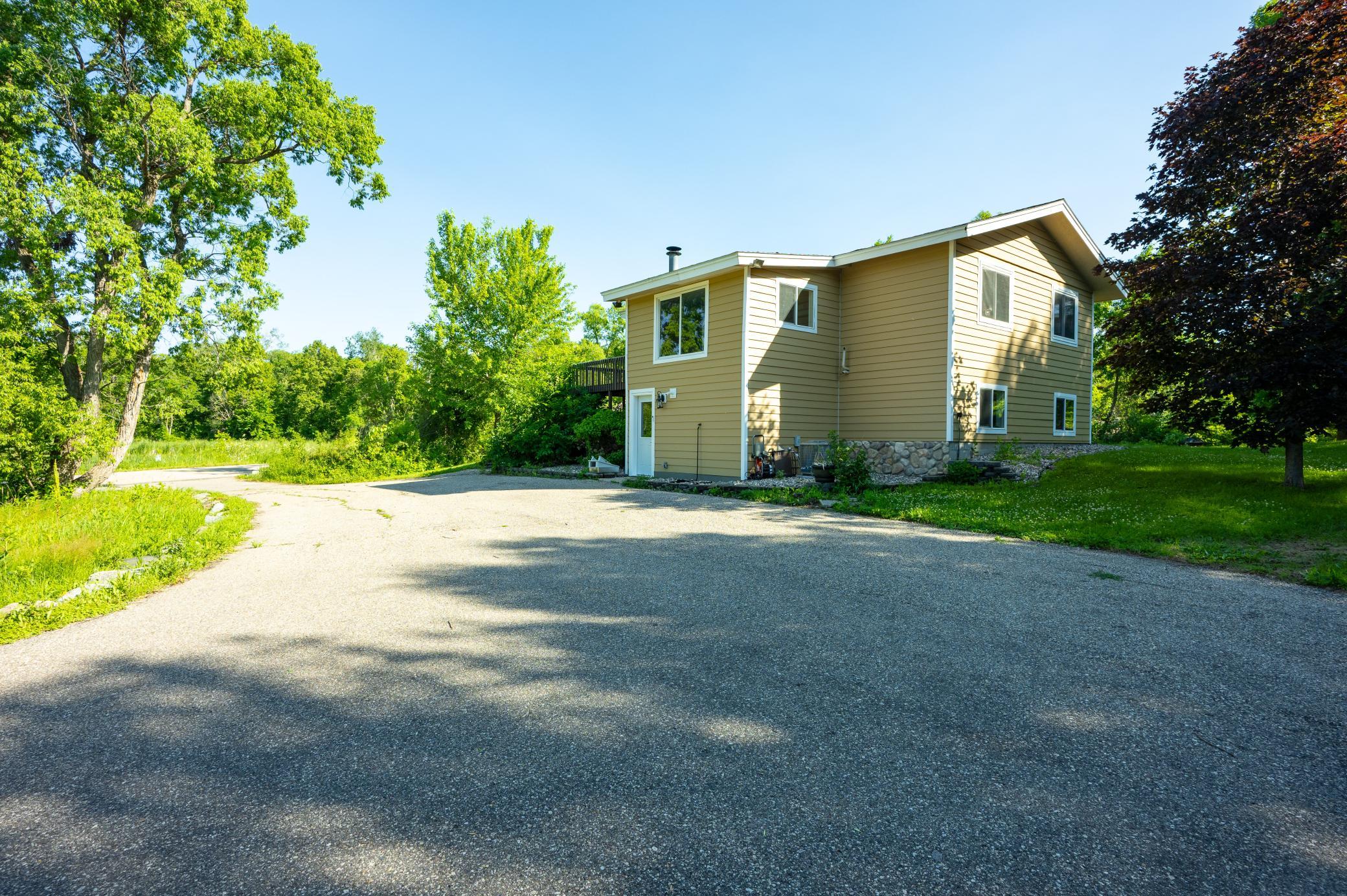 1989 single family home for sale at 9051 Memory Lane NW in Alexandria, MN — 4 bed, 2 bath (photo 44 of 67)