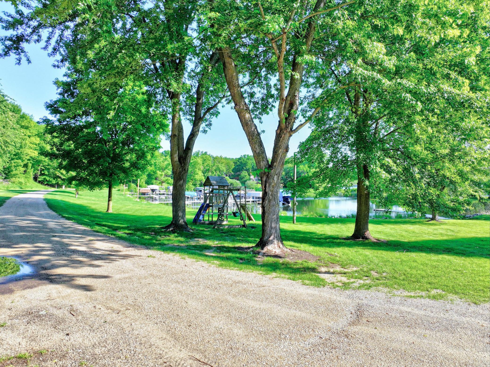 1989 single family home for sale at 9051 Memory Lane NW in Alexandria, MN — 4 bed, 2 bath (photo 48 of 67)