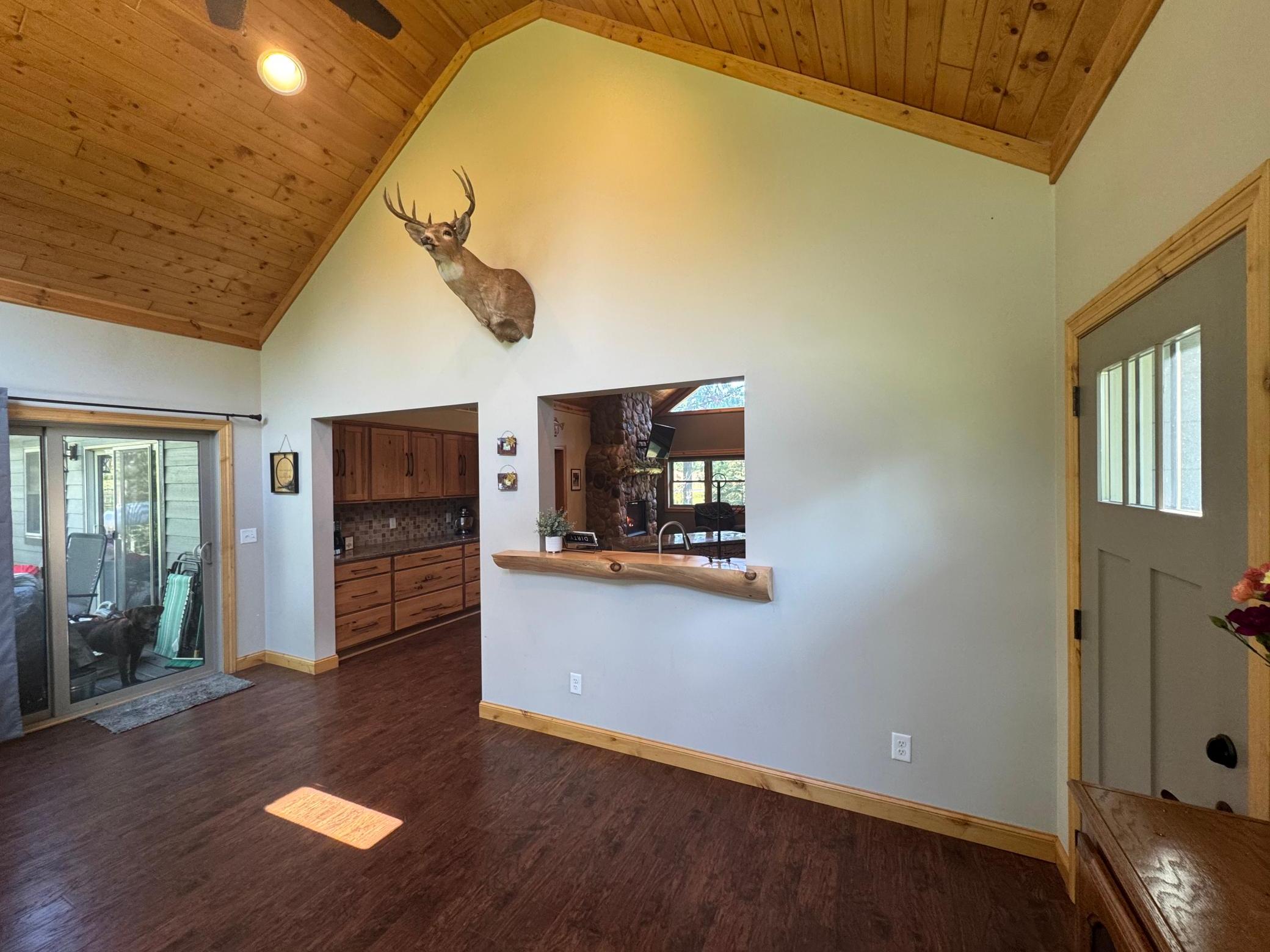 2016 single family home for sale at 9542 Power Dam Road NE in Bemidji, MN — 3 bed, 2 bath (photo 12 of 29)
