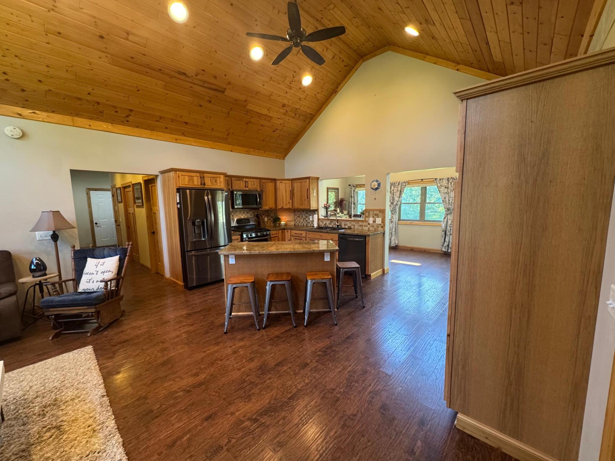 2016 single family home for sale at 9542 Power Dam Road NE in Bemidji, MN — 3 bed, 2 bath (photo 7 of 29)