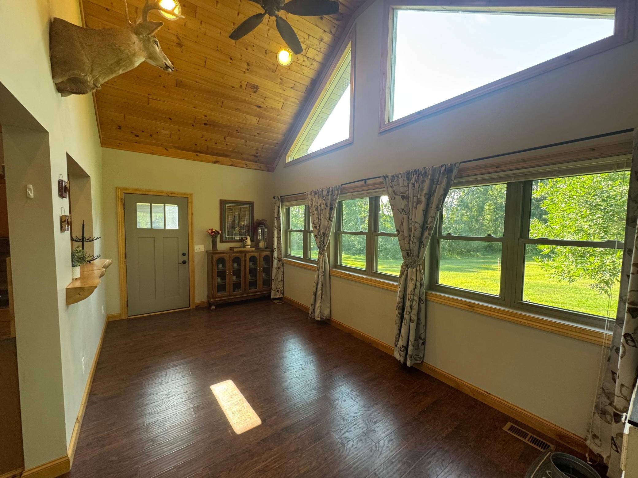 2016 single family home for sale at 9542 Power Dam Road NE in Bemidji, MN — 3 bed, 2 bath (photo 10 of 29)