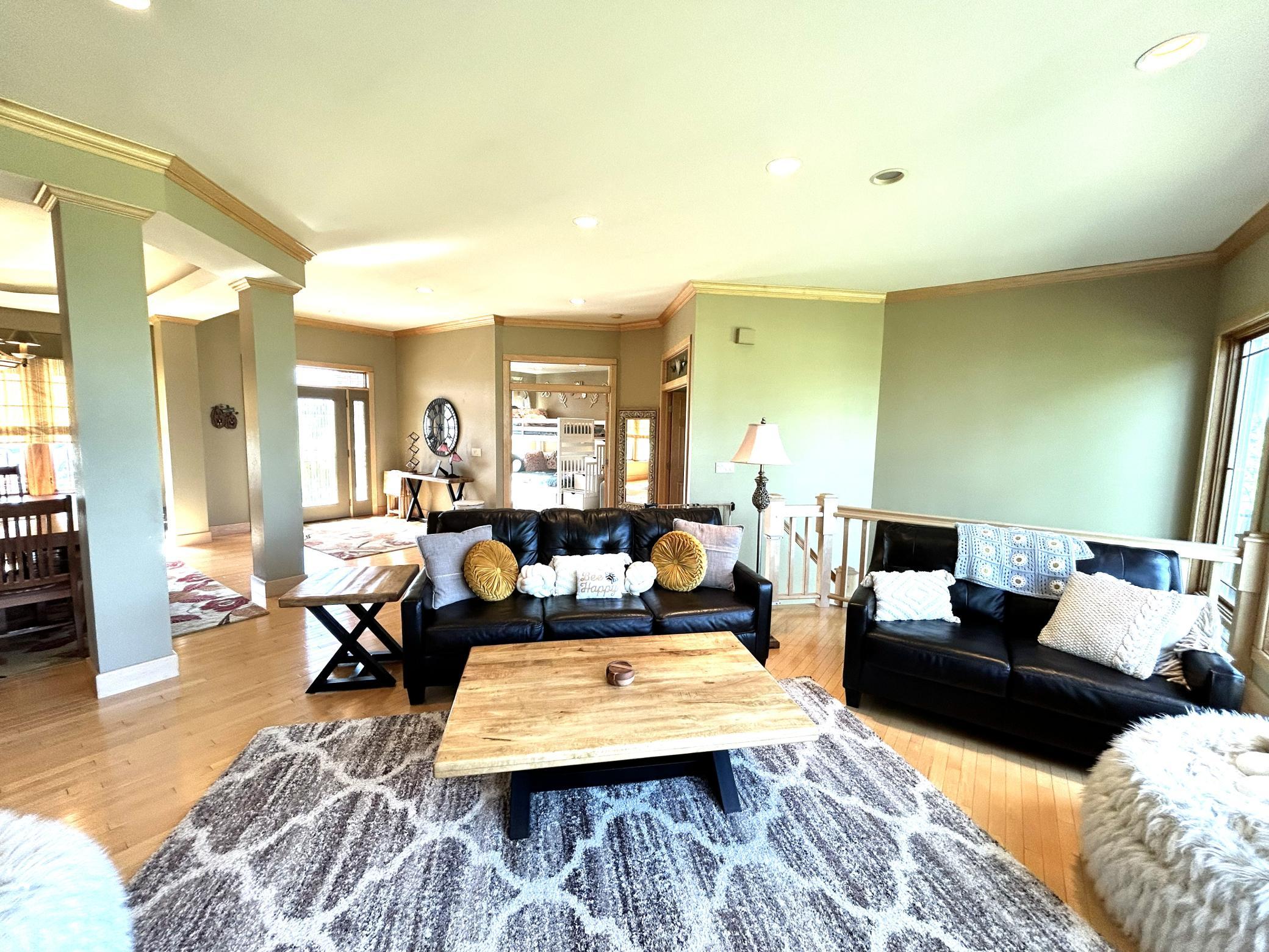 2001 single family home for sale at 34484 233rd Avenue SE in Erskine, MN — 4 bed, 4 bath (photo 11 of 124)