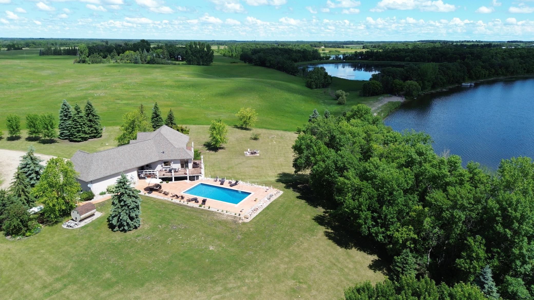 2001 single family home for sale at 34484 233rd Avenue SE in Erskine, MN — 4 bed, 4 bath (photo 122 of 124)