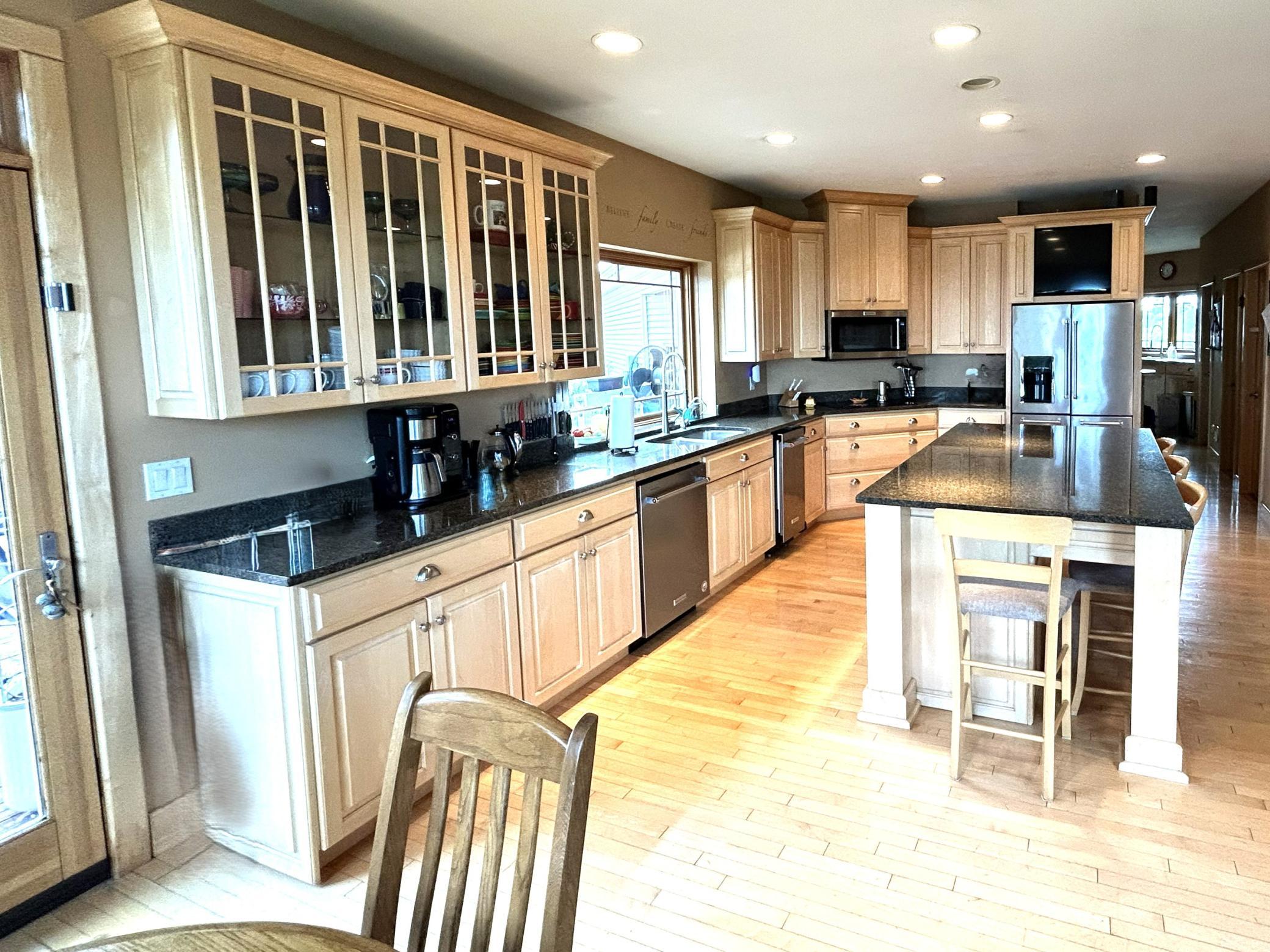 2001 single family home for sale at 34484 233rd Avenue SE in Erskine, MN — 4 bed, 4 bath (photo 19 of 124)
