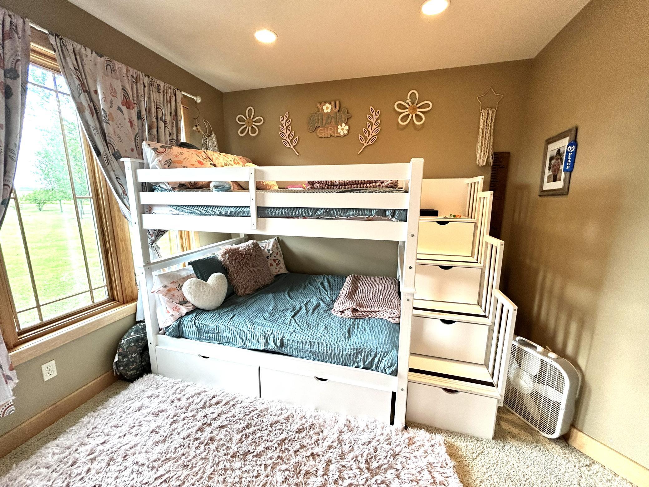 2001 single family home for sale at 34484 233rd Avenue SE in Erskine, MN — 4 bed, 4 bath (photo 36 of 124)