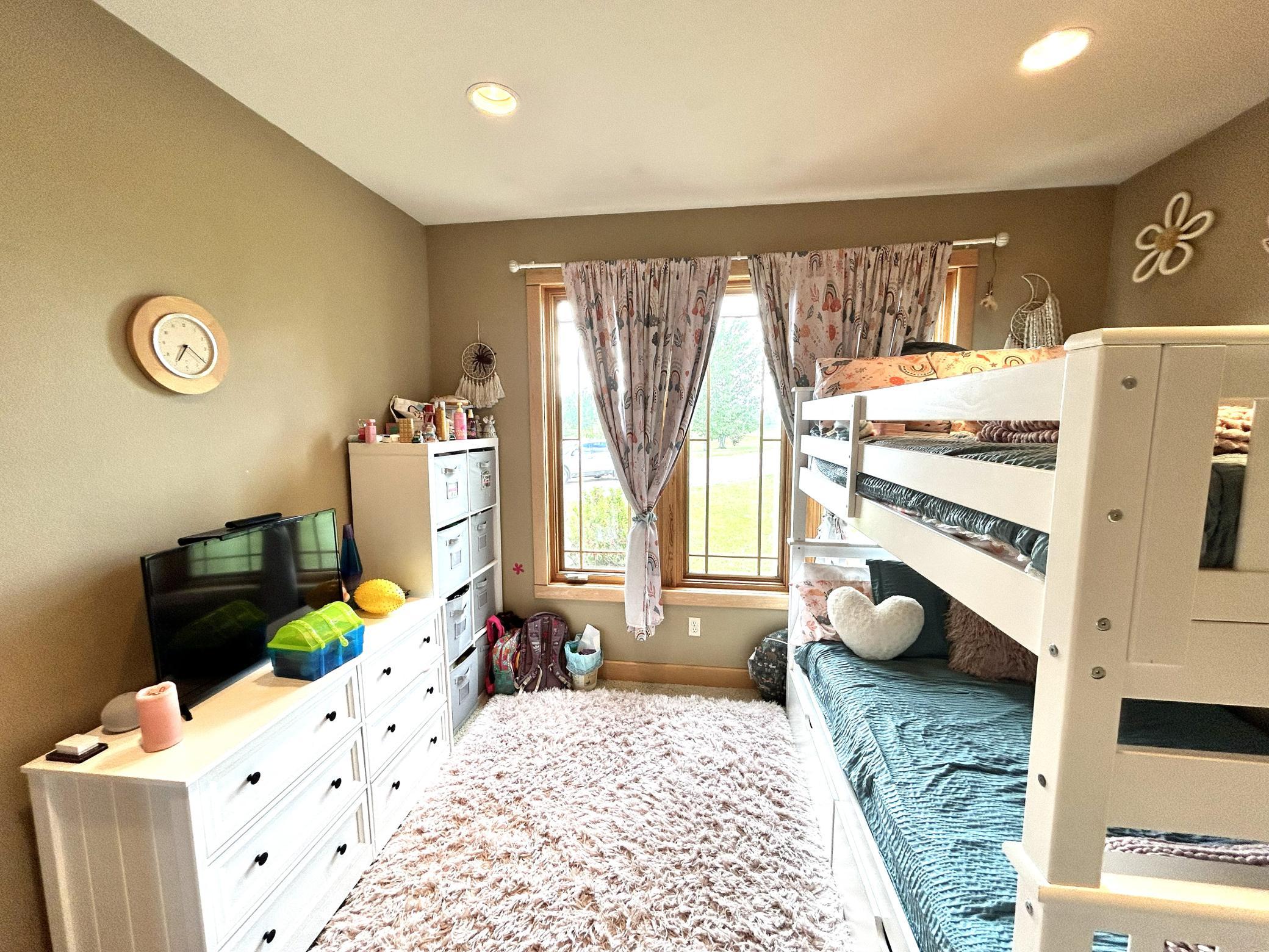2001 single family home for sale at 34484 233rd Avenue SE in Erskine, MN — 4 bed, 4 bath (photo 37 of 124)