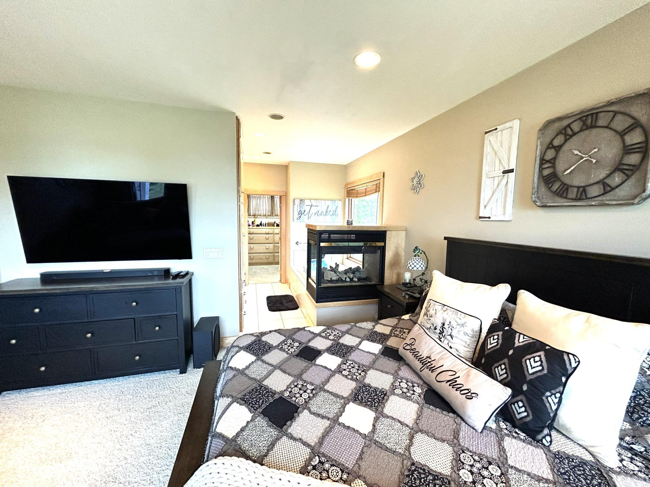 2001 single family home for sale at 34484 233rd Avenue SE in Erskine, MN — 4 bed, 4 bath (photo 42 of 124)