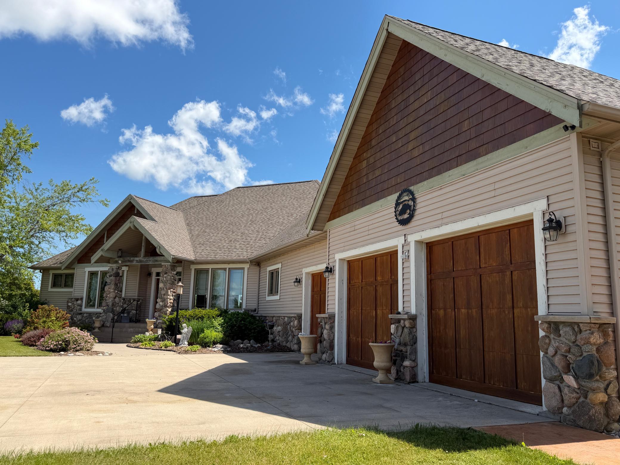 2001 single family home for sale at 34484 233rd Avenue SE in Erskine, MN — 4 bed, 4 bath (photo 91 of 124)