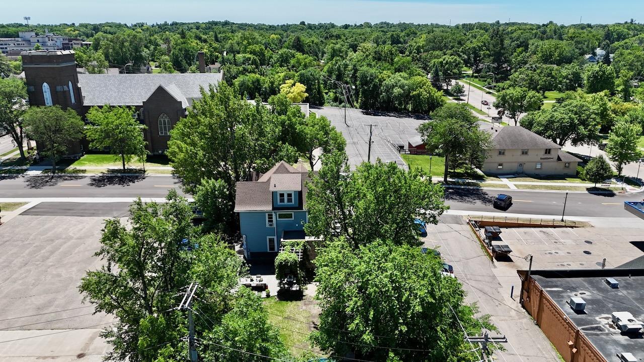 212 W Junius Avenue, Fergus Falls MN 56537 - Photo 80 of 82