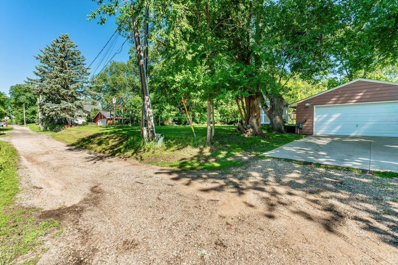 315 N Concord Street, Fergus Falls MN 56537 - Photo 24 of 43