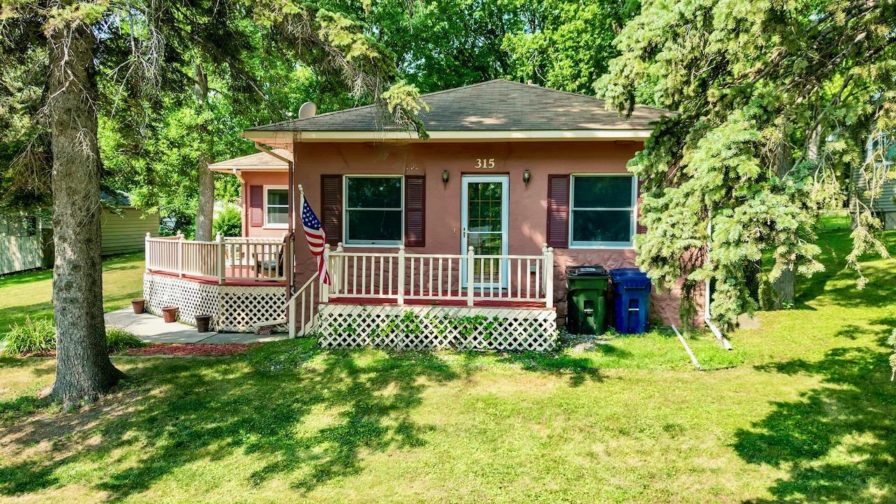 1936 single family home for sale at 315 N Concord Street in Fergus Falls, MN — 4 bed, 2 bath