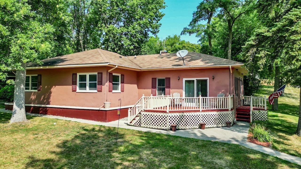 1936 single family home for sale at 315 N Concord Street in Fergus Falls, MN — 4 bed, 2 bath (photo 4 of 45)