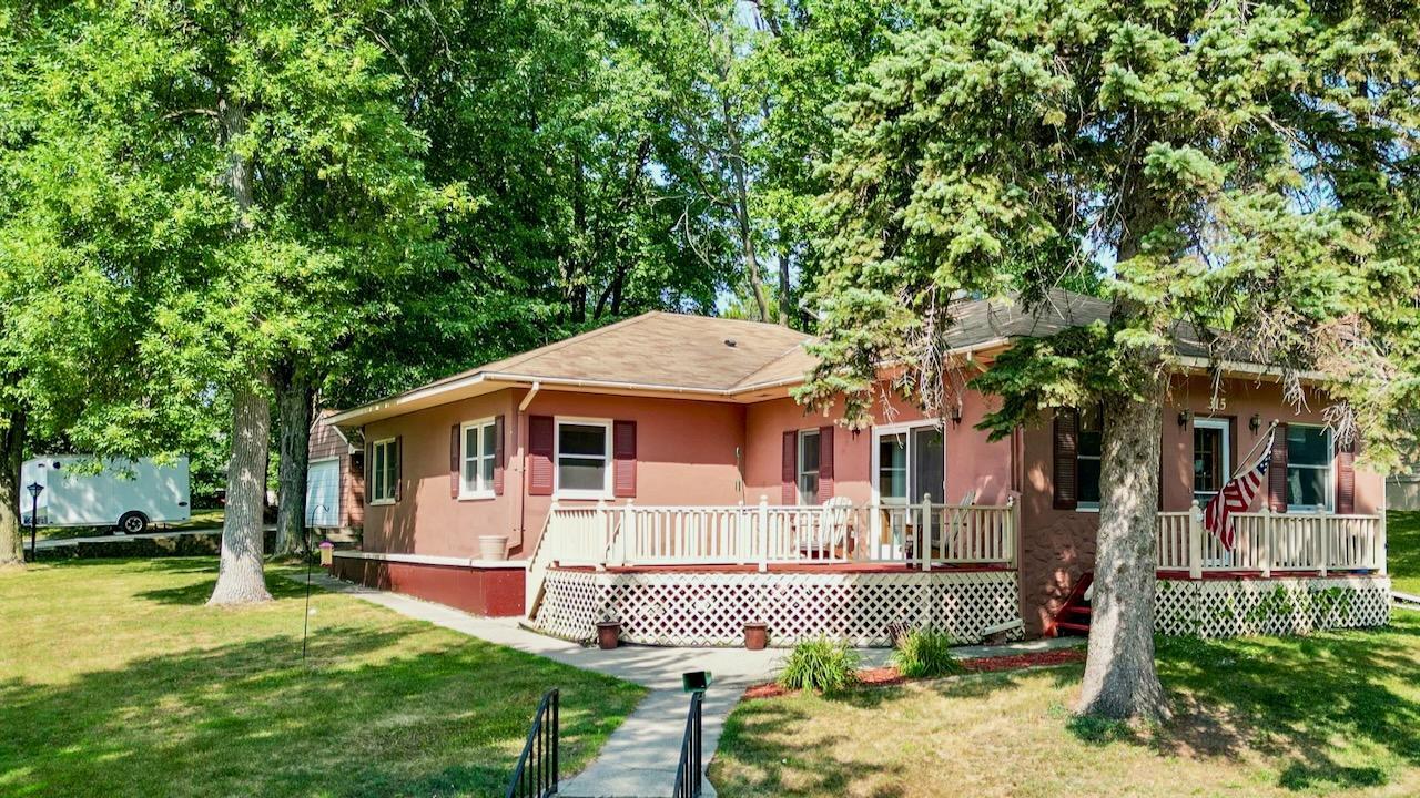 1936 single family home for sale at 315 N Concord Street in Fergus Falls, MN — 4 bed, 2 bath (photo 42 of 45)