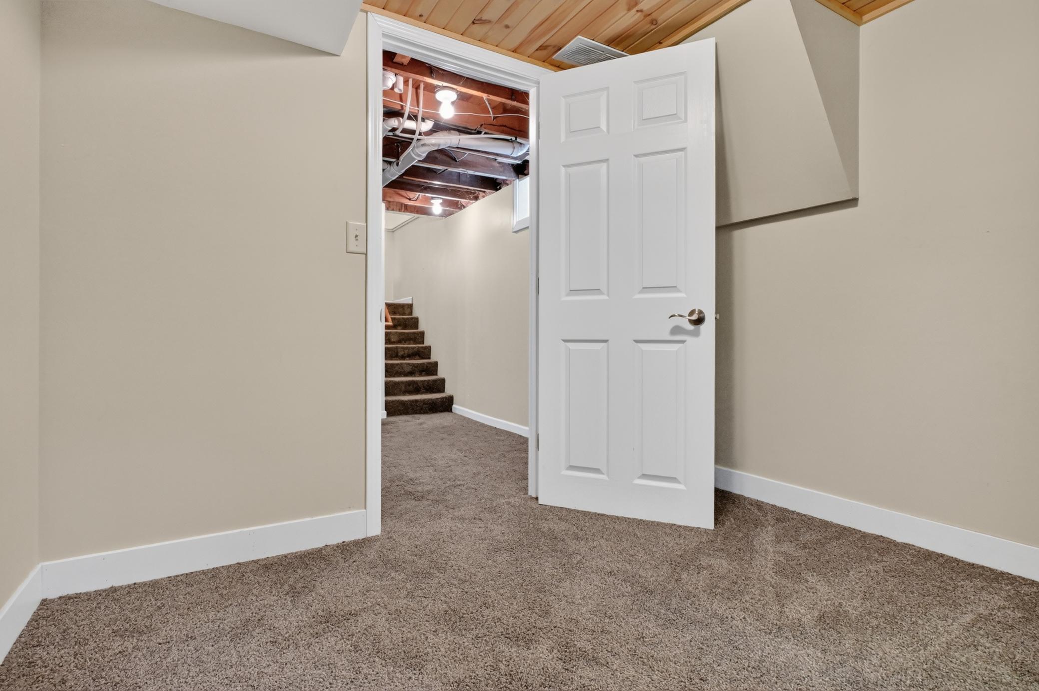 1408 Elm Street, Alexandria MN 56308 - Photo 29 of 60