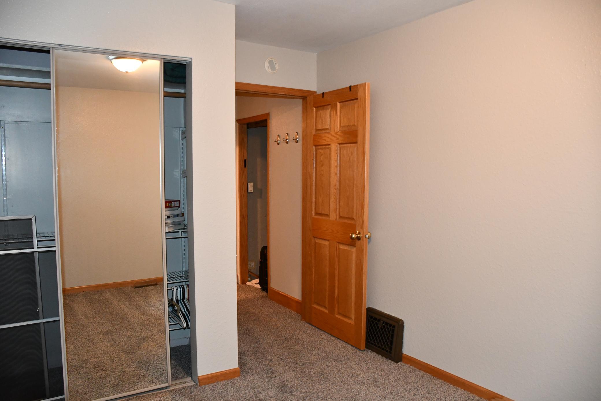 321 Tindolph Avenue N, Thief River Falls MN 56701 - Photo 8 of 30